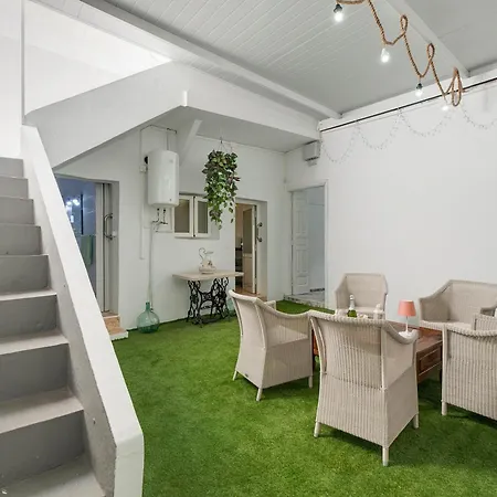 La Casa De Tina