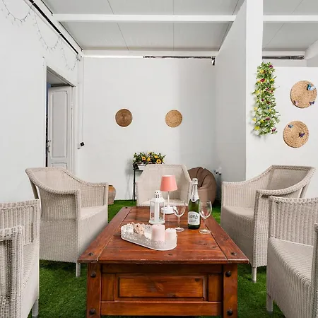 La Casa De Tina بيت للعطل بلايا دي سان خوان